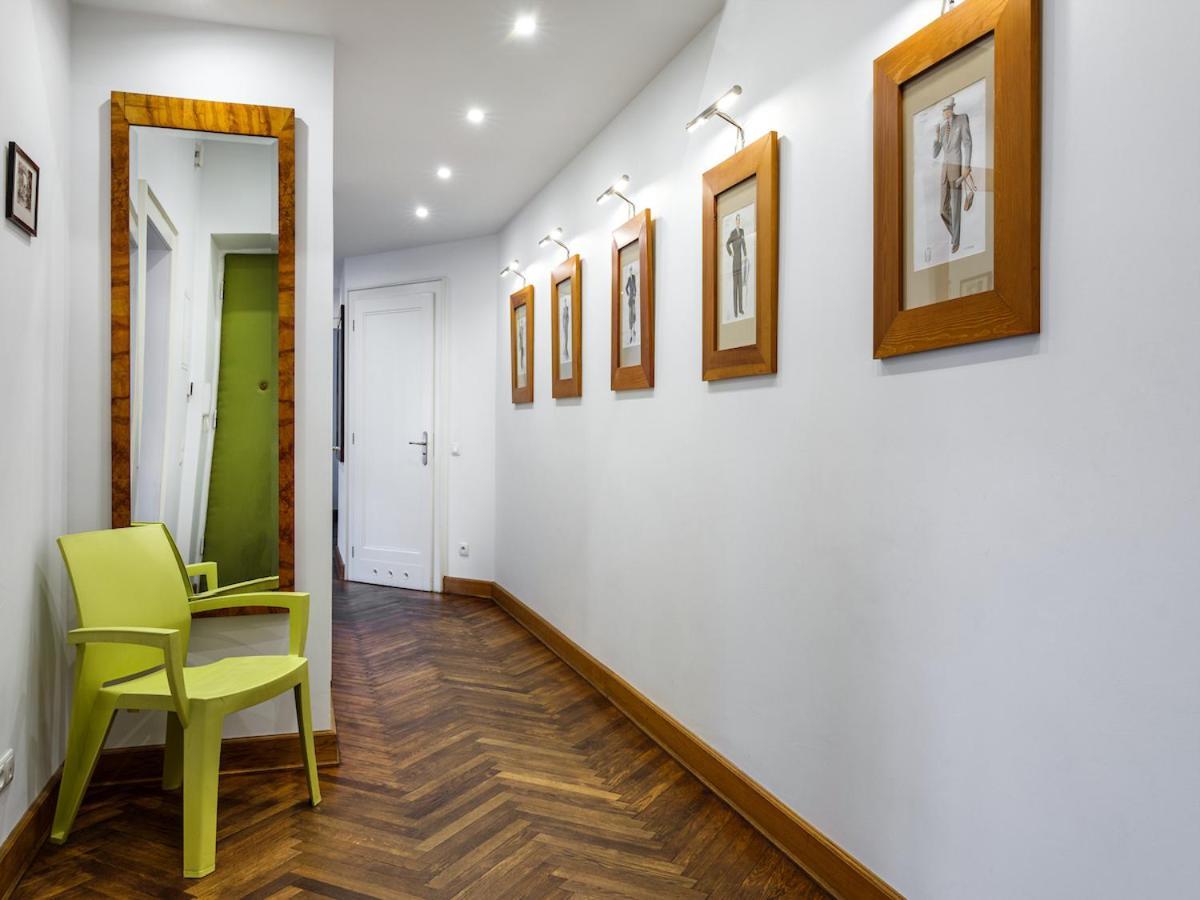 Tyzenhauz Apartments Krowoderska Street クラクフ エクステリア 写真