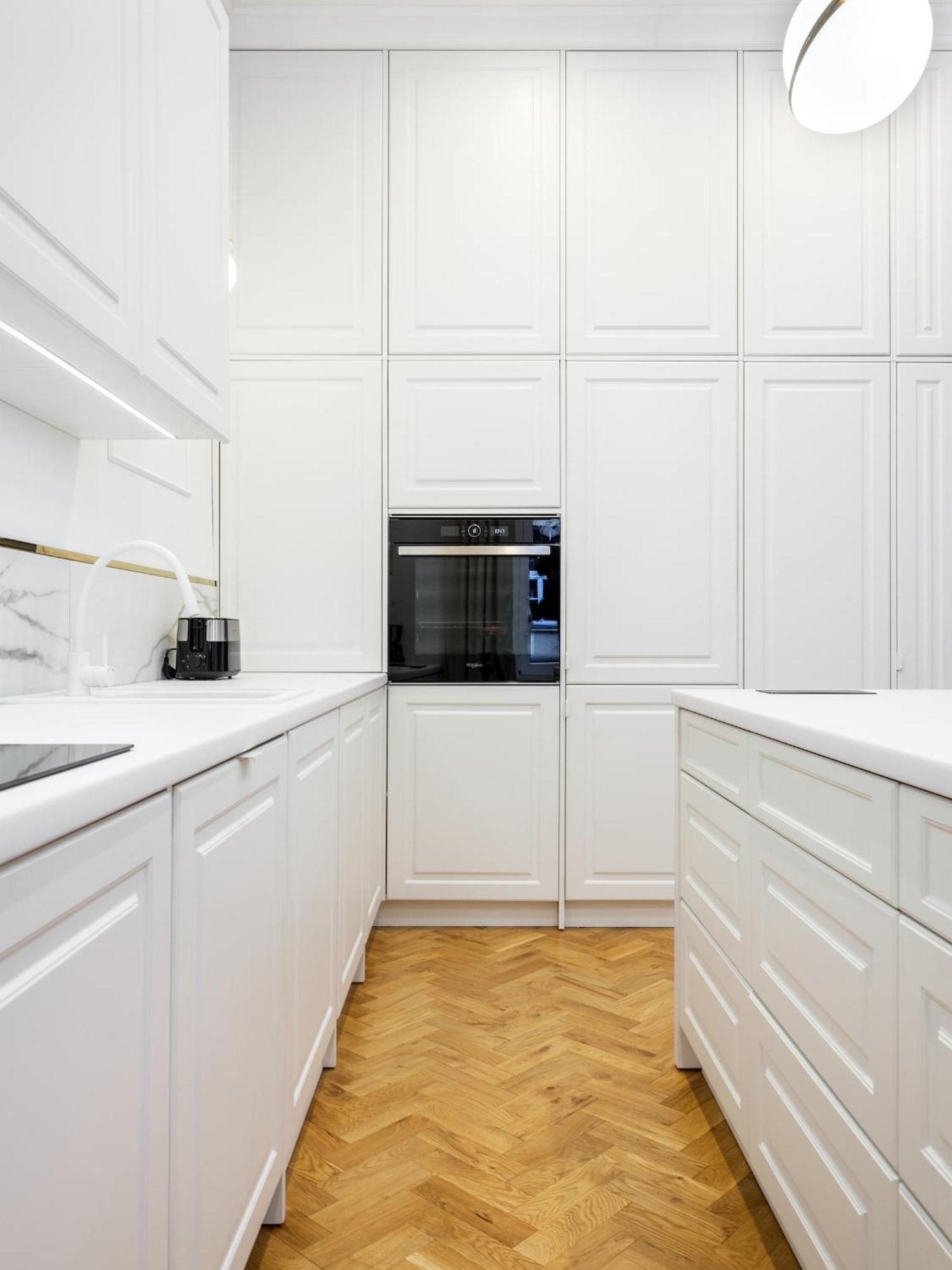 Tyzenhauz Apartments Krowoderska Street クラクフ エクステリア 写真